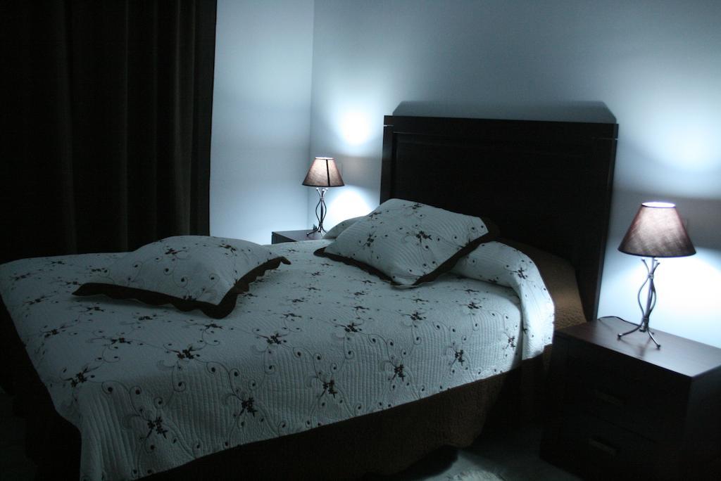 Apartamentos Turisticos Mirayuste Guadalupe  Exteriér fotografie