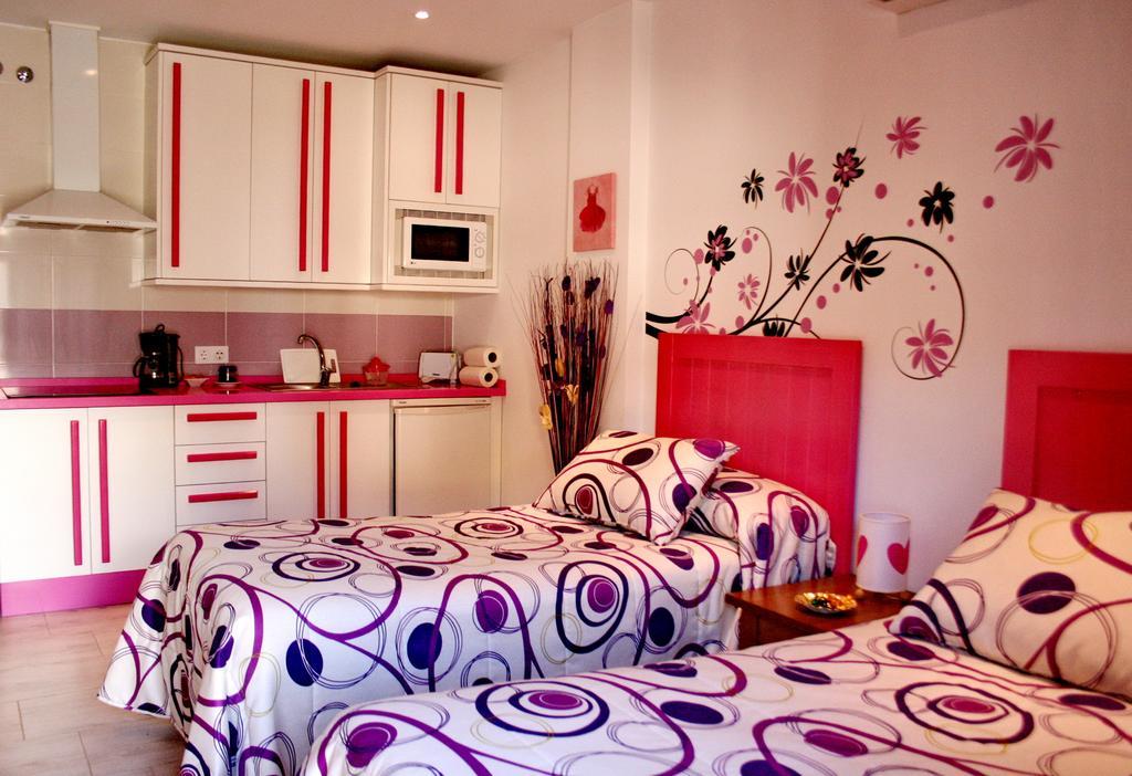 Apartamentos Turisticos Mirayuste Guadalupe  Exteriér fotografie