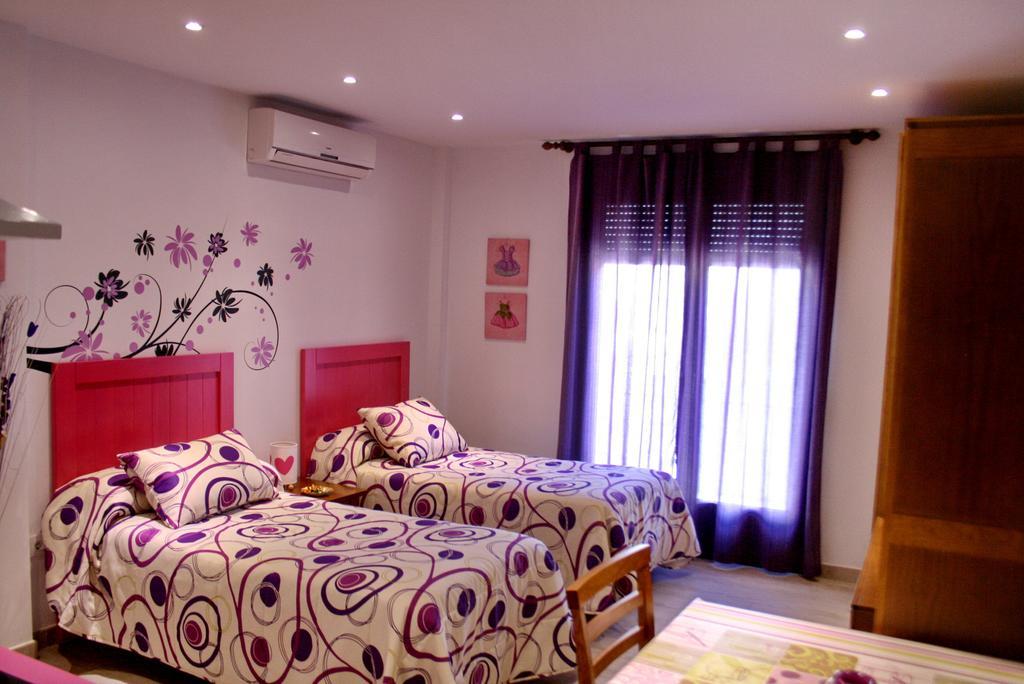 Apartamentos Turisticos Mirayuste Guadalupe  Exteriér fotografie