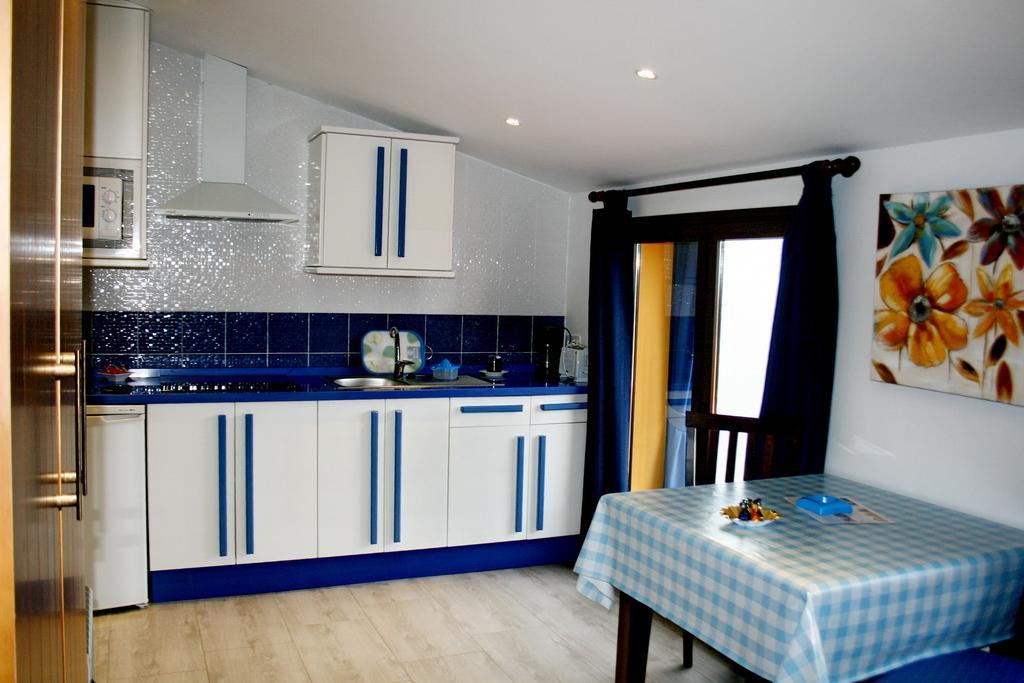 Apartamentos Turisticos Mirayuste Guadalupe  Pokoj fotografie