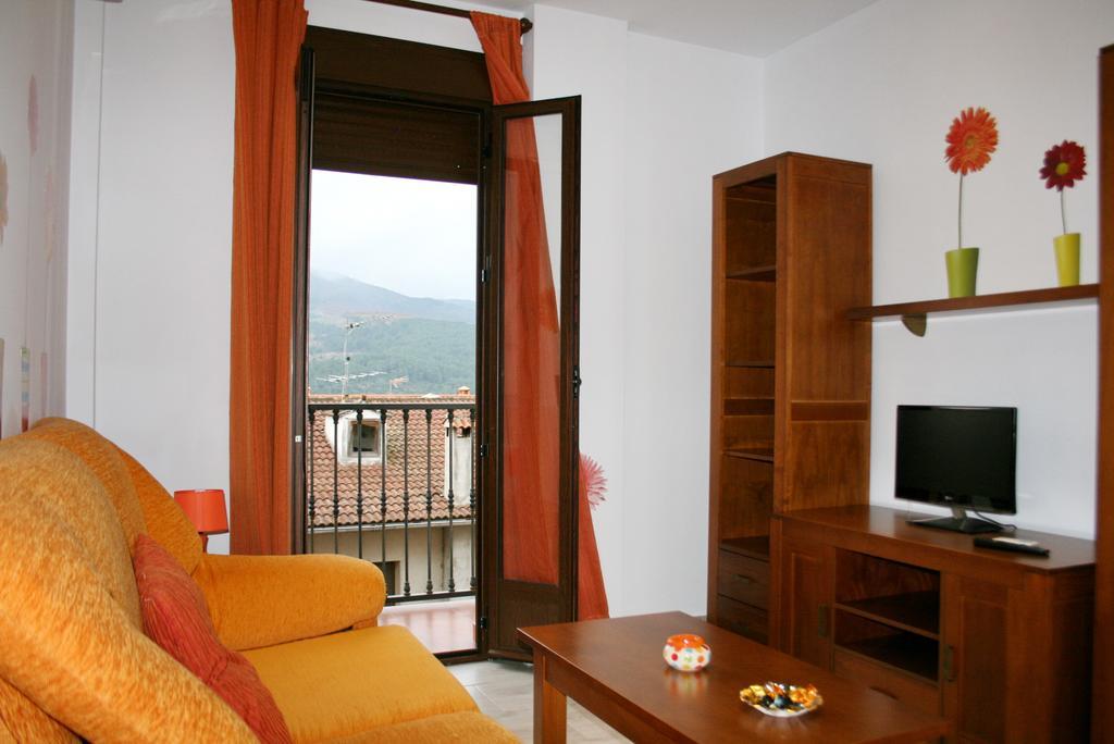 Apartamentos Turisticos Mirayuste Guadalupe  Pokoj fotografie