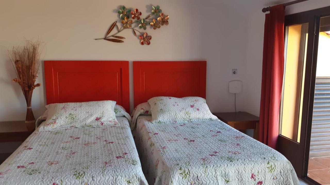 Apartamentos Turisticos Mirayuste Guadalupe  Exteriér fotografie
