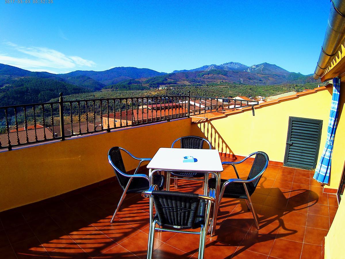 Apartamentos Turisticos Mirayuste Guadalupe  Exteriér fotografie